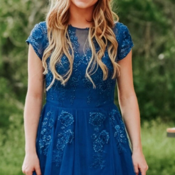 Blue Tulle Long Gown - Picture 2 of 3